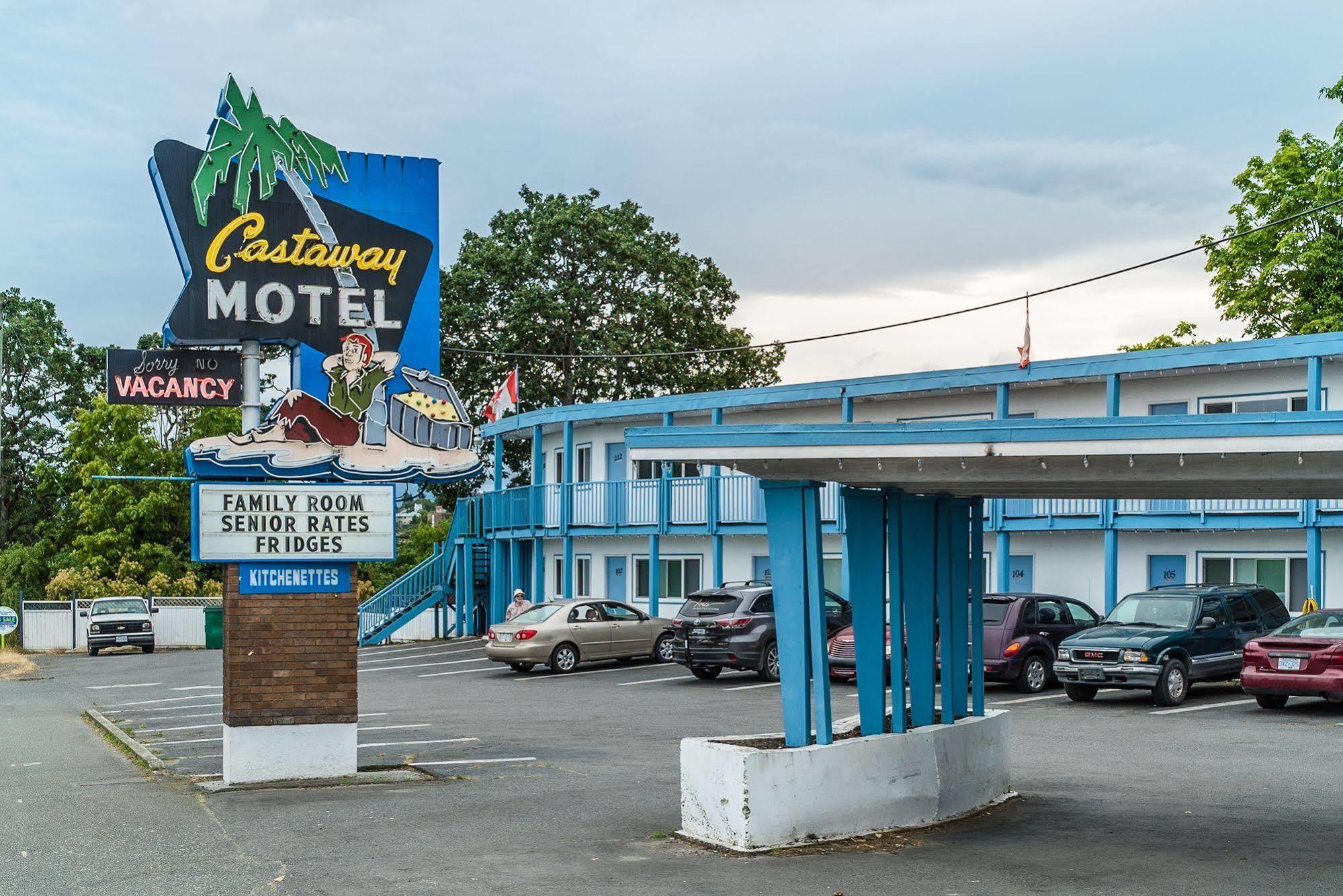 CASTAWAY MOTEL | ⋆⋆ | NANAIMO, CANADA | SEASON DEALS FROM $84